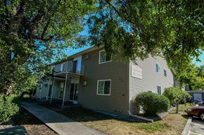 Fargo apartment for rent - Crown Court II Apartments | Fargo, ND