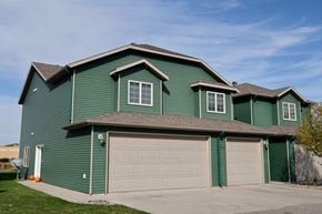 Moorhead townhouse for rent - Townhomes at Mallard Creek | Moorhead, MN