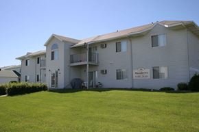 West Fargo apartment for rent - Meadows Apartments | West Fargo, ND