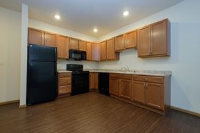 Fargo apartment for rent - North Sky Apartments | Kitchen