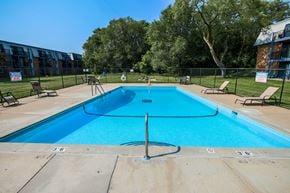 Coon Rapids apartment for rent - Robinwood Apartments | Pool