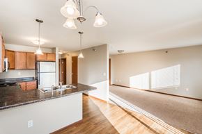 Grand Forks apartment for rent - Grand Forks Sterling Pointe Apartments | Kitchen