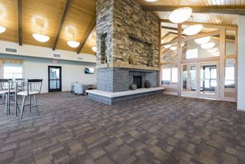 Bismarck, nd stonefield apartments | community room
