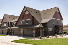 Bismarck townhouse for rent - Stonefield Townhomes | Bismarck, ND