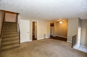 Omaha apartment for rent - Stony Brook Apartments | Living Room