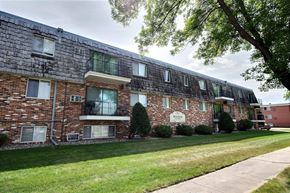 Fargo apartment for rent - Windsor Apartments | Fargo, ND