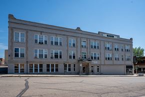 Bismarck apartment for rent - A large building with the word