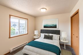 Fargo apartment for rent - Fargo, ND Bayview Apartments. A bedroom with a bed and two windows
