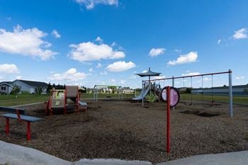 Fargo, nd lake crest apartments | park