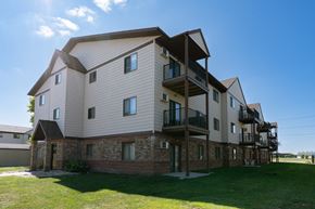 Fargo apartment for rent - Fargo, ND Rosegate Apartments. an exterior view of an apartment building
