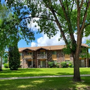 Grand Forks apartment for rent - Chandler 1898 Apartments | Grand Forks, ND