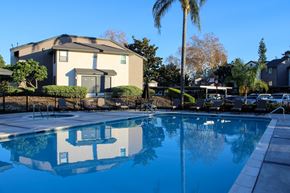 Corona apartment for rent -  at Lincoln Park Apartments, Corona, 92882