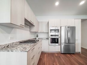 Chicago apartment for rent - Optima Lakeview Three Bedroom Model Kitchen