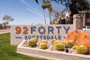Scottsdale apartment for rent - the sign at the entrance of 92 forty seafront apartments