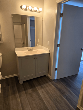 Alamogordo apartment for rent - Renovated Bathroom