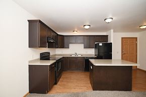 Sauk Rapids apartment for rent - Kitchen at Paraiso Estates, Sauk Rapids, MN, 56379