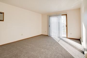Fargo apartment for rent - Living Room at Dock 9 Apartments, Fargo