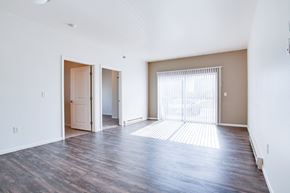 Fargo apartment for rent - Unfurnished Living Area at Urban Crossing Apartments, Fargo, North Dakota