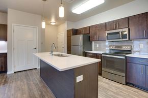 Fargo apartment for rent - Kitchen at Beacon Estates Apartments, North Dakota, 58103