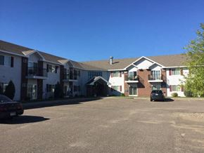 Baxter apartment for rent - Exterior area at Clearwater Estates Apartments, Minnesota
