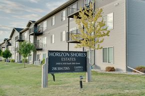 Moorhead apartment for rent - Property Signage at Horizon Shores Estates, Moorhead
