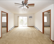 Sartell apartment for rent - Unfurnished Living Room at Keeneland Village Apartments, MN, 55377