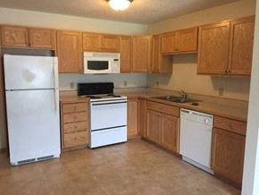 Baxter apartment for rent - Kitchen at Clearwater Estates 2 Apartments, Baxter