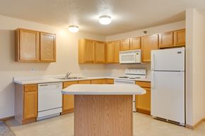 Detroit Lakes apartment for rent - Kitchen at Meadows Edge Apartments - Detroit Lakes, MN, 56501