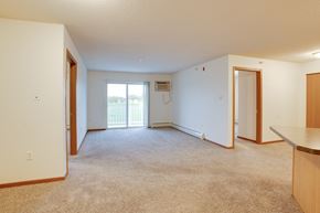 Detroit Lakes apartment for rent - Living Room at Pelican Heights Apartments, Detroit Lakes, MN