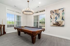 Columbus apartment for rent - Pool Table