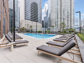 Chicago apartment for rent - Pool in city at Cassidy on Canal, Chicago, IL