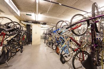 Lockers and bicycle storage rooms