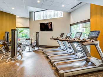 All-hour fitness center