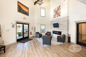 Sevierville townhouse for rent - Clubhouse Lounge with fireplace, flat-screen TV, coffee bar, and lounge area.