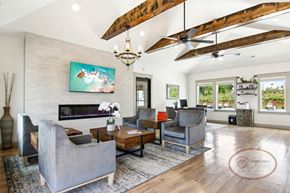Boiling Springs townhouse for rent - The clubhouse lounge, complete with coffee bar, fireplace, flat screen TV, and lounge area.