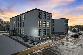 Milwaukee apartment for rent - Beautifully Restored Building