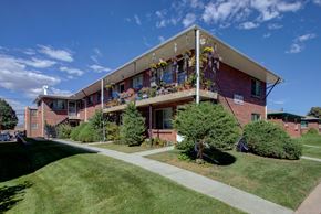 Denver apartment for rent - 1557 S Ash Apartments in Denver, Colorado