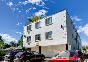 Denver apartment for rent - 2441 S York Apartments in Denver, CO
