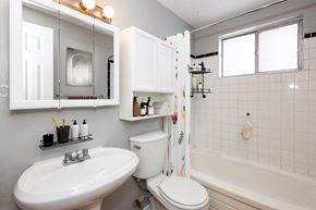 Denver apartment for rent - 840 Cherry Apartments in Denver, CO