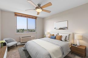Denver apartment for rent - The Vista at Washington Park Apartments in Denver, Colorado