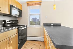 Denver apartment for rent - The Vista at Washington Park Apartments in Denver, Colorado