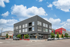 Denver apartment for rent - the building in which the hotel is located