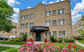 Denver apartment for rent - The front of a building with the name ANTEL HAWTHORN on it.