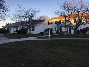 Orange apartment for rent - View of building 6 and landscaped grounds