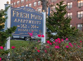 Cambridge apartment for rent - Fresh Pond Apartments