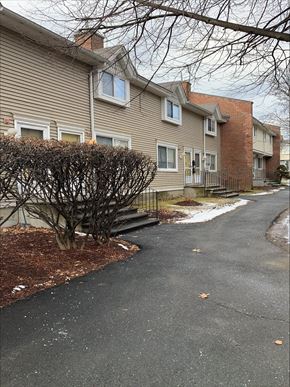 Lynn apartment for rent - All units have a front and rear entrance