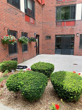 Gardner apartment for rent - Courtyard