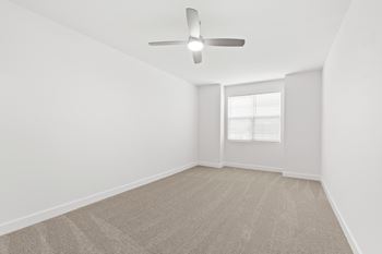 Empty room with ceiling fan