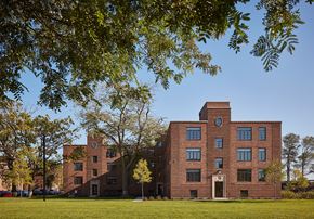 Chicago apartment for rent - Lathrop Overview