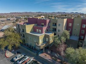 Henderson apartment for rent - Pacific Pines Senior Apartments